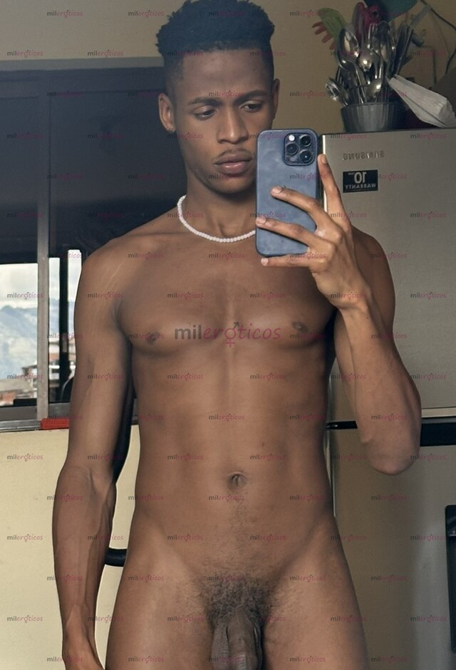FOTOS DE STEVEN B 25 AÑOS MORENO PASIVO DISCRETO