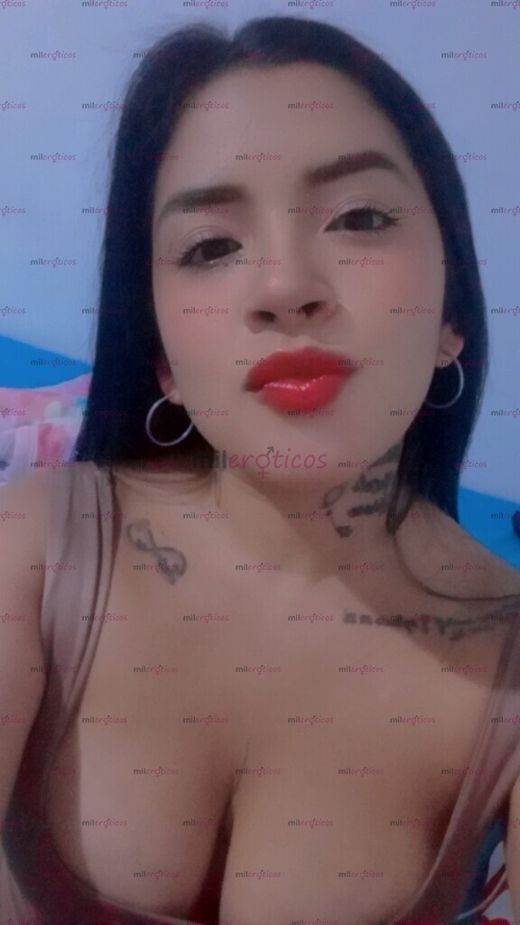 FOTOS DE HOLA SOY YULI MORENA BUENOS SENOS DISPUESTA A CONOCERTE