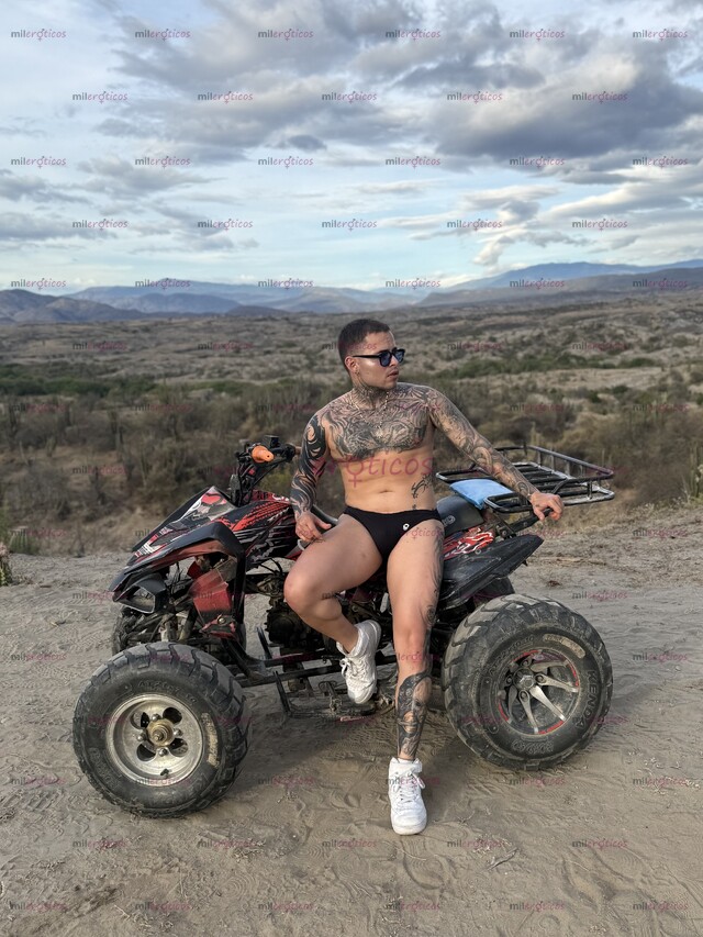 FOTOS DE ACOMPAÑANTE MASCULINO DISCRETO PASIVO Y VENTA DE CONTENIDO