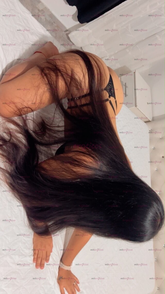 FOTOS DE THAEL DE 22 AÑOS PRECIOSA BLANQUITA CABELLO LARGO. RICO ANAL