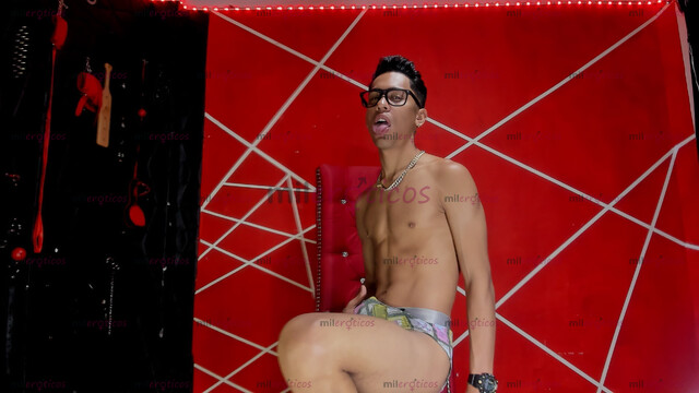 FOTOS DE CHICO LATINO FULL COMPROMISO ACT. 24 7 DISPONIBLE