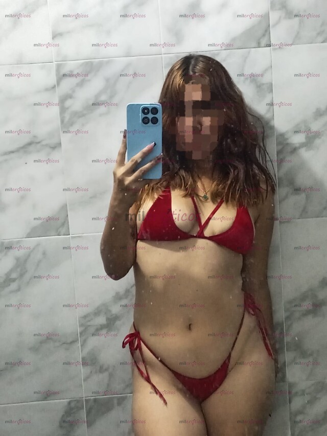 FOTOS DE SCORT ELEGANTE, PELINEGAR CON CINTURA PEQUEÑA Y NALGAS REDONDAS