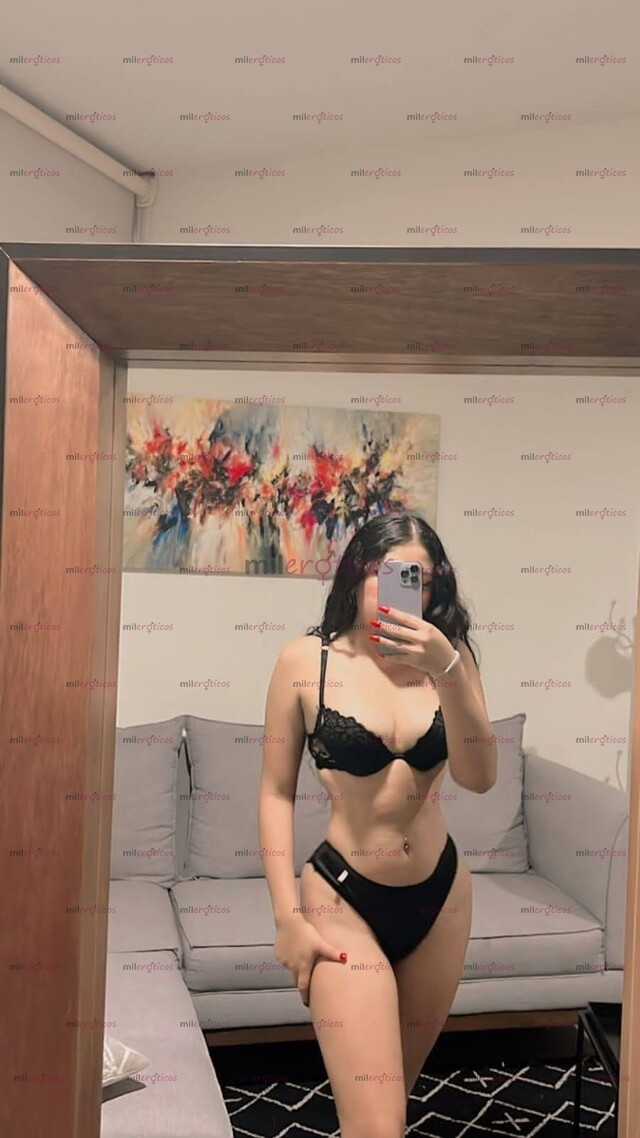 FOTOS DE VALENTINA, CHICA PETIT, TU MEJOR OPCIÓN