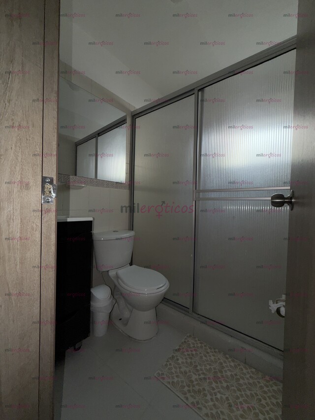FOTOS DE ALQUILO CÓMODAS HABITACIONES PARA TRABAJAR UN BUEN SECTOR DE CABECERA 3013353034