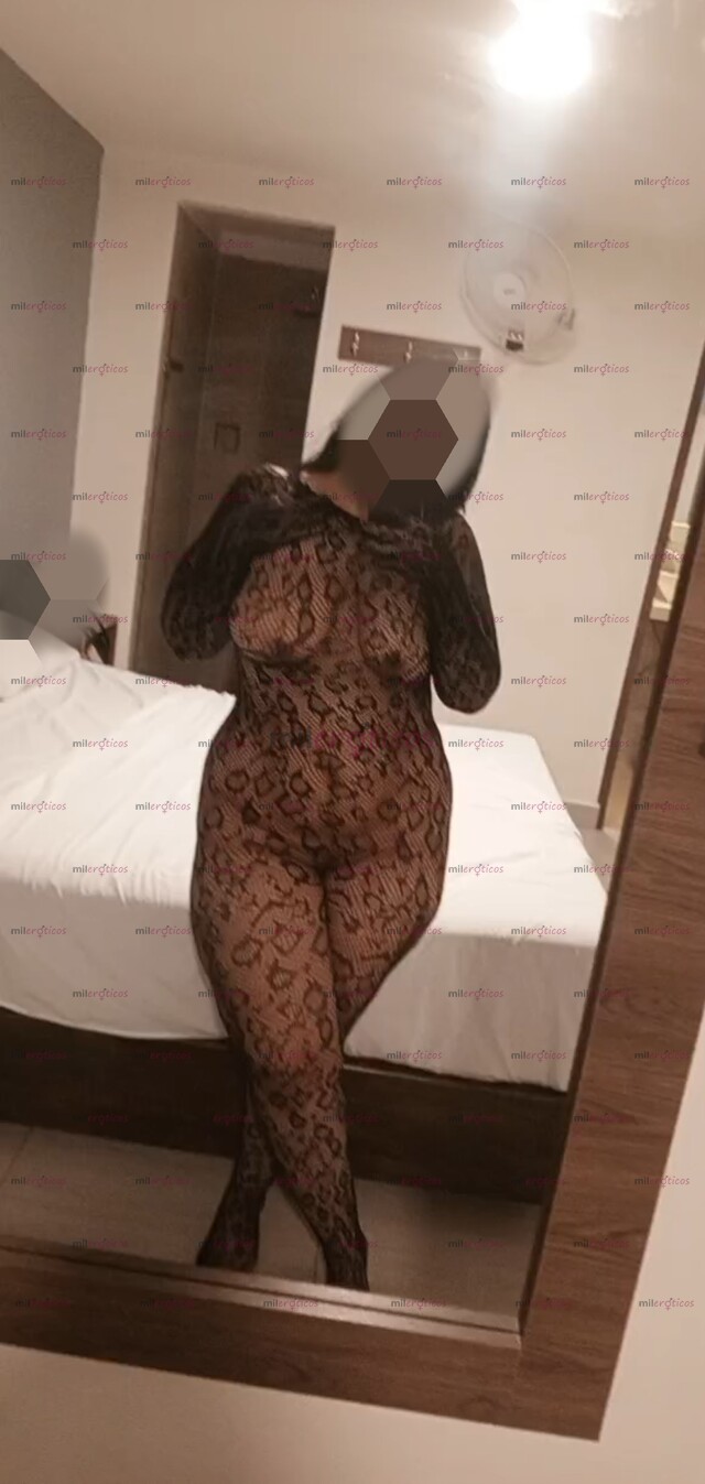FOTOS DE PAISA COMPLACIENTE, ACUERPADA, DE LINDO ROSTRO Y MUY MOJADITA