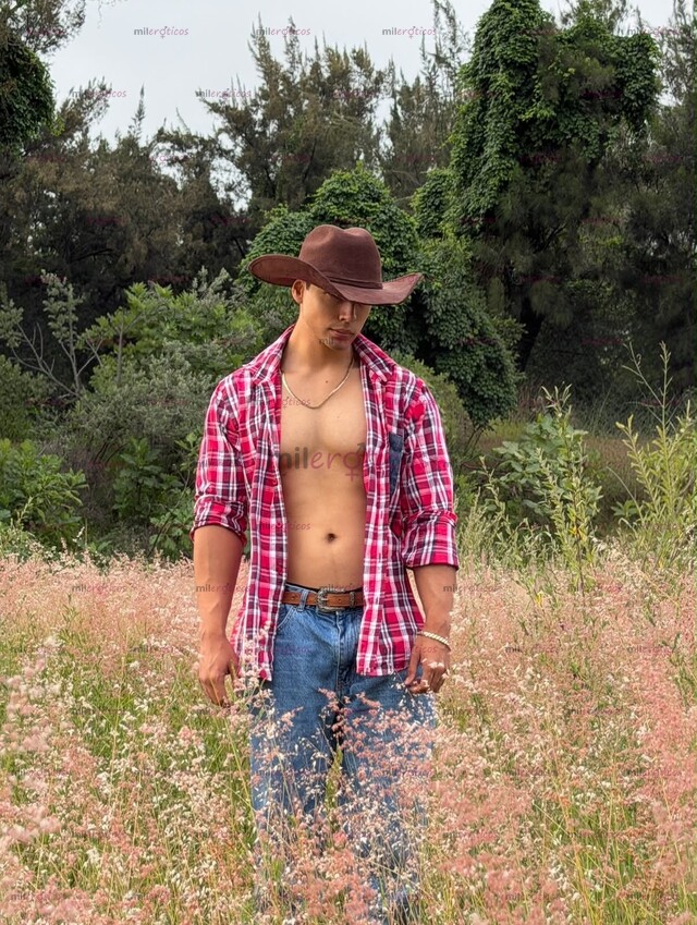 FOTOS DE COWBOY ACTIVO 1.95 ALTO GÜERO SEXY FUERTE VERGA DE 21CM