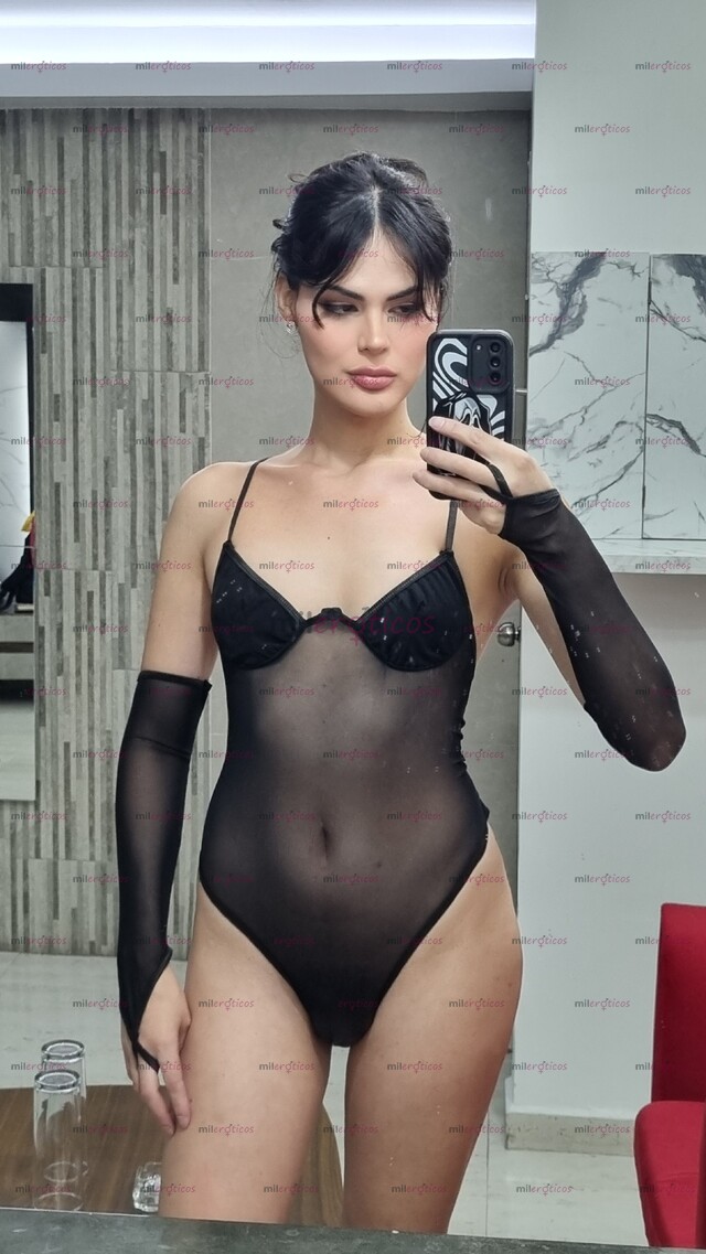 FOTOS DE DE REGRESO PARA JUGAR CONTIGO. MUY CALIENTE Y BONITA