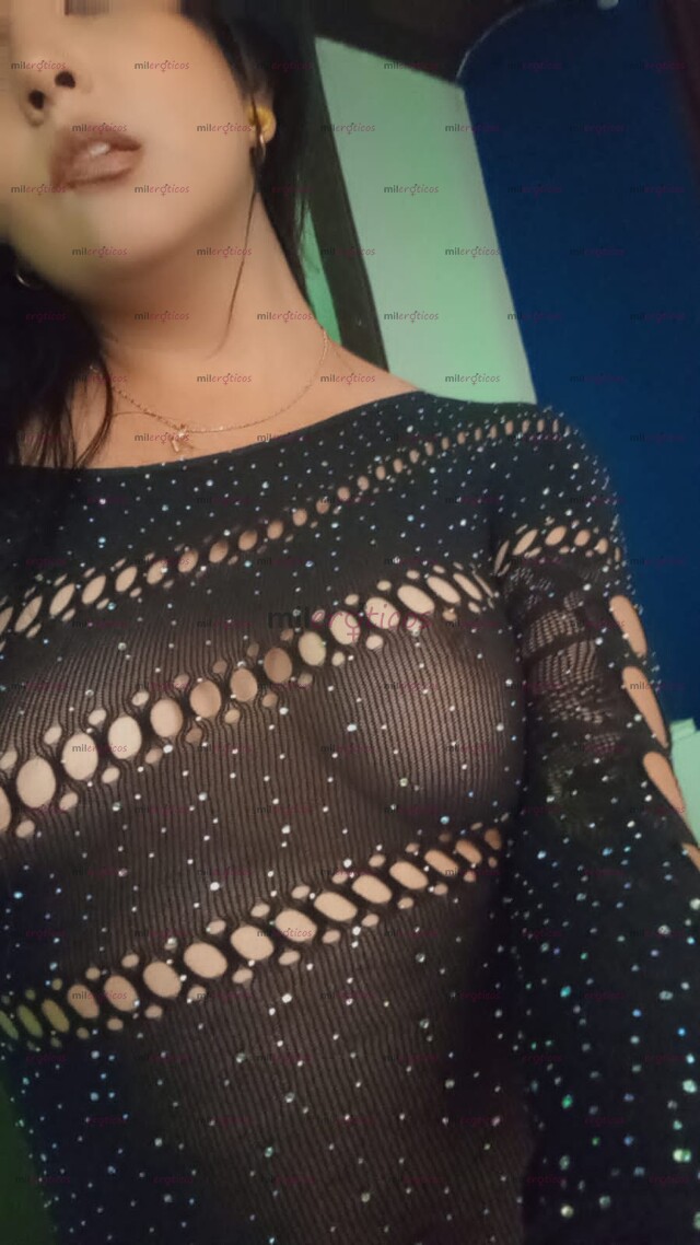 FOTOS DE HOLA SOY ARIANA UNA HERMOSA ESCORT CALEÑA DE CABELLO LARGO SENCILLA Y DE CUERPO