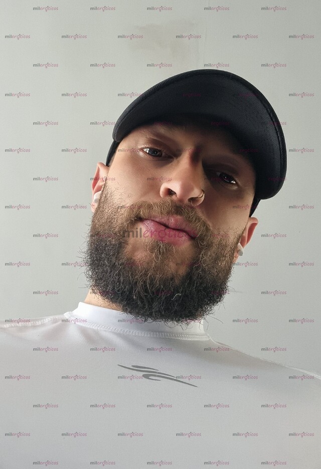 FOTOS DE SOY TU EXCLUSIVO HOMBRE, CABALLEROSO Y MUY PINTOSO. ACUERPADO GIMNASTA.