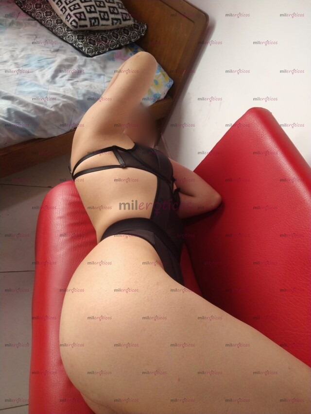 FOTOS DE FLACA ALTA VOLUPTUOSA LACTANTE PARA DELEITARTE BEBE. APTO