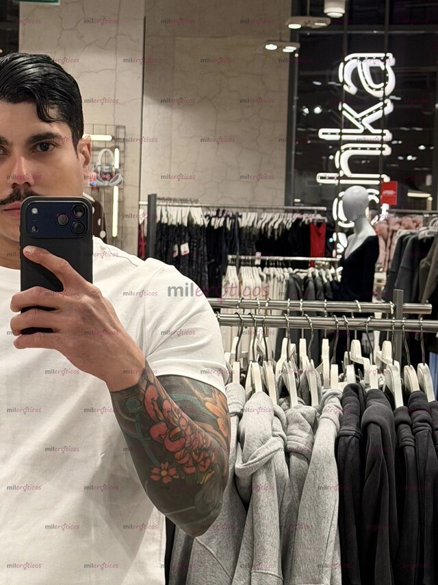 FOTOS DE UNIVERSITARIO HETERO ACTIVO ACTOR PORNO MASAJISTA MODELO WEBCAM EN BARRANQUILLA