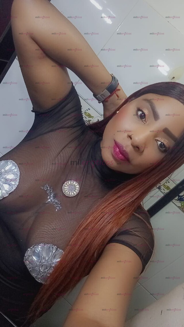 FOTOS DE SOY UNA HERMOSA MORENA NINFOMA DE PIEL SUPER SUAVE Y VAGINA ESTRECHA Y MOJADITA