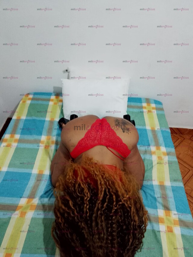 FOTOS DE HOLA AMOR MI ES MIA , UNA MORENA EXHUBERANTE VEN VIVE LA EXPERIENCIA