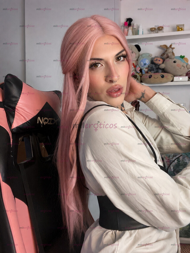 FOTOS DE TRANS TATUADA, VERSÁTIL, COMPLACIENTE, DOTADA Y DOMINANTE