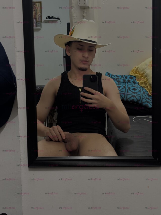 FOTOS DE CHACALITO VARONIL CON RICO CULO Y VERGA, TE HARE PASAR UN MOMENTO SUPER RICO
