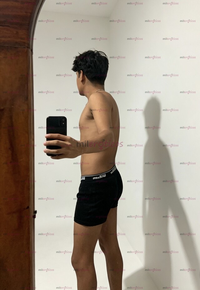 FOTOS DE JOVEN VARONIL DISCRETO Y CACHONDO LISTO PARA COMPLACERTE