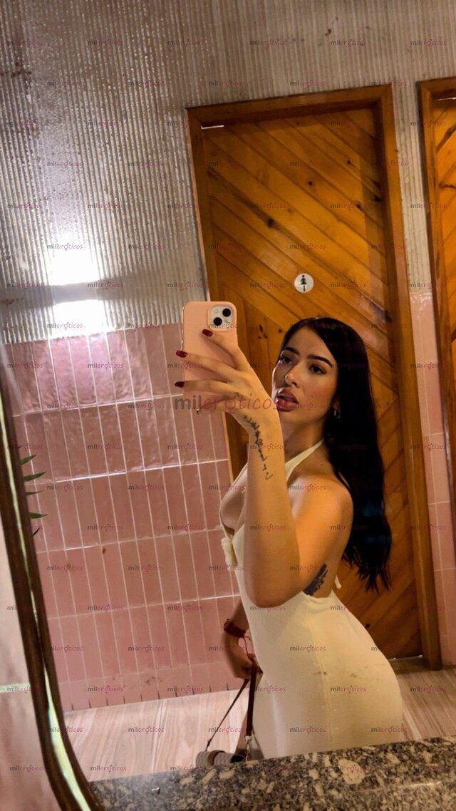 FOTOS DE SOY PAULINA UNA JOVEN Y MUY COMPLACIENTE COLOMBIANA QUE VINO POR