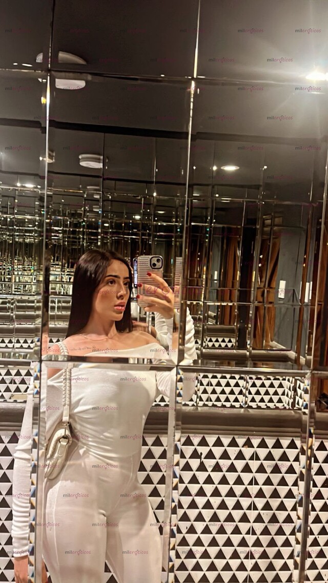FOTOS DE SOY PAULINA UNA JOVEN Y MUY COMPLACIENTE COLOMBIANA QUE VINO POR