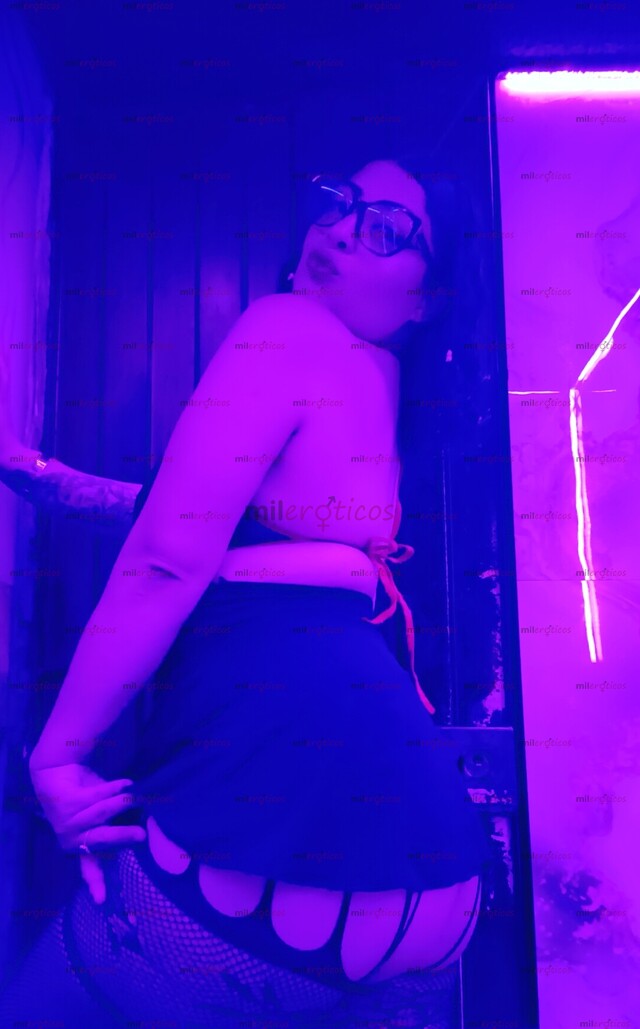 FOTOS DE HERMOSA MASAJISTA ERÓTICA DISPUESTA A COMPLACERTE