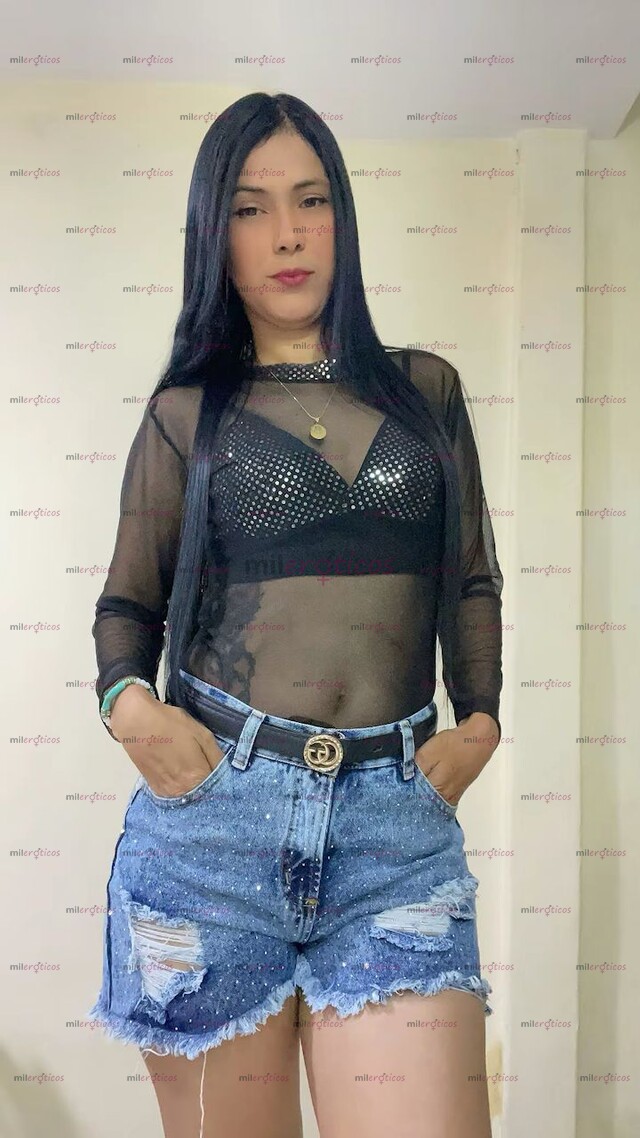 FOTOS DE ISABELLA LINDA JOVEN FLACA,ALTA Y CUERPO NATURAL.