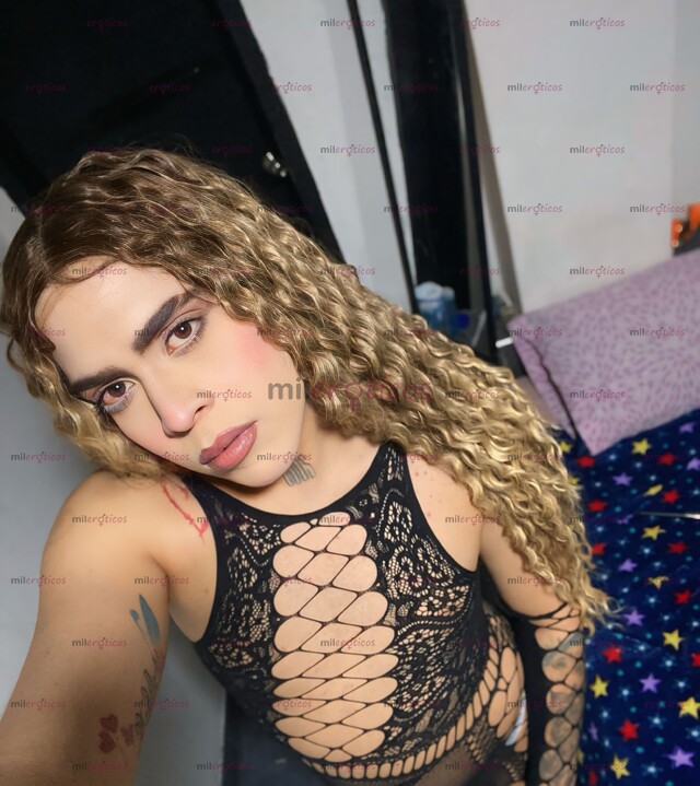 FOTOS DE TU PUTITA FAVORITA ESTA AQUI PARA SACARTE TODA LA LECHE Y SATISFACERTE