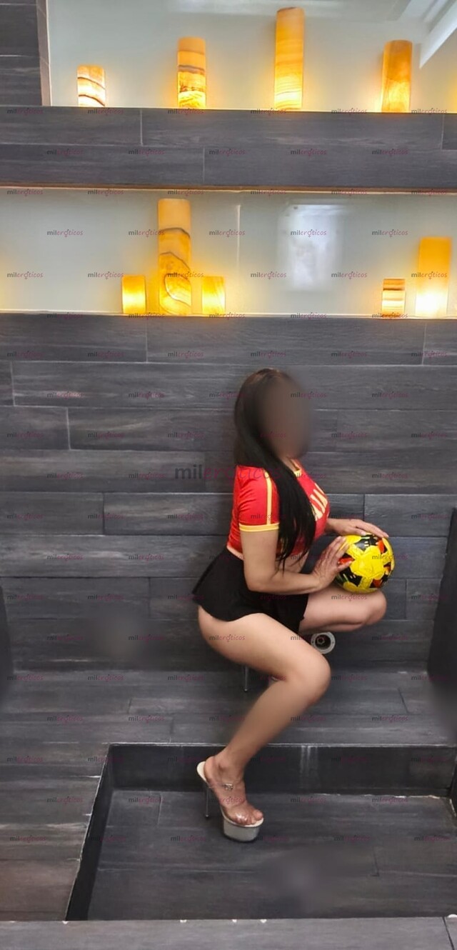 FOTOS DE KARLA PRECIOSA MASAJISTA ESCULTURAL Y SENSUAL NENITA CHICHONA Y NALGONA FLAQUIT