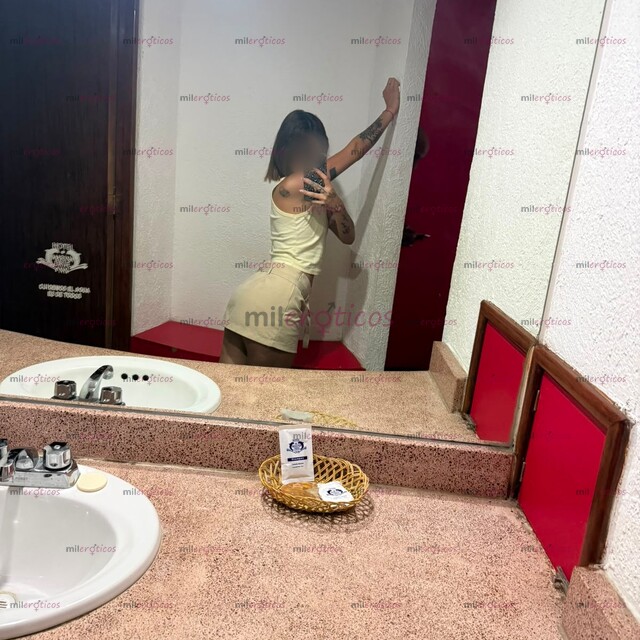 FOTOS DE WUERITA CON FOTOS REALES PAPI COMPLACIENTE FLAQUITA PETIT BONITA