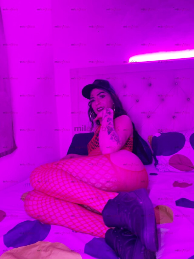 FOTOS DE SOY UNA CHICA ENCANTADORA VERGONA LECHERA OFRECE VERGA Y PLACER ANÍMATE