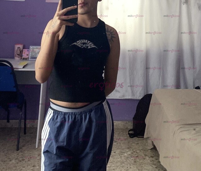 FOTOS DE JOVEN PASIVO CACHONDO DISPUESTO A COMPLACERTE