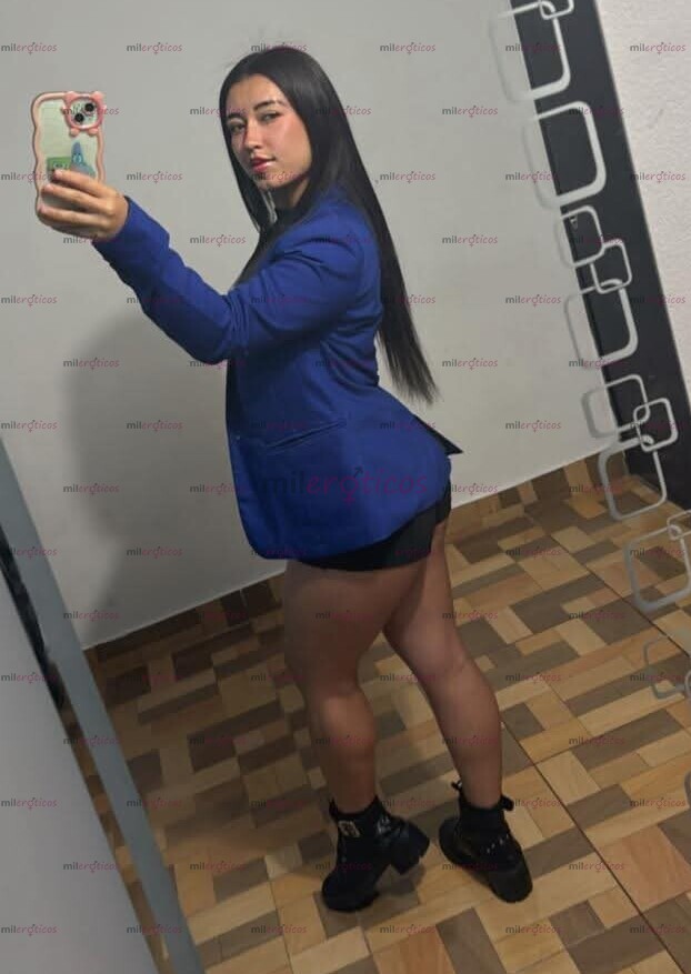 FOTOS DE STEFANY FLACA FOGOSA DE 23 AÑOS CON MUCHO DESEO