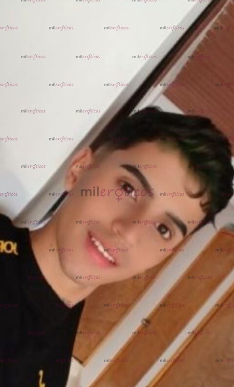 FOTOS DE SOY UN CHICO NUEVO EN ESTA APP SOY MUY PASIVO Y ME ENCANTARÍA TENER UNA NOCHE