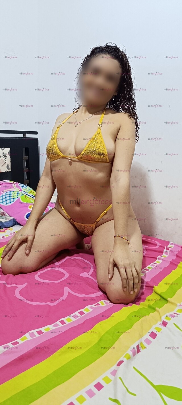 FOTOS DE MAMASITA, SABRINA, HERMOSA MORENA ALTA MUY RICA