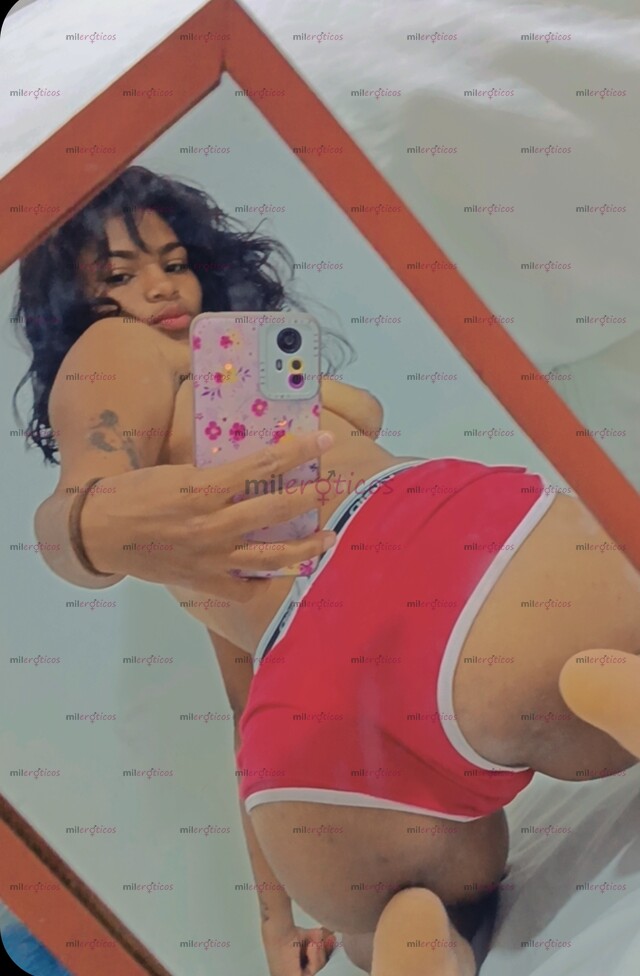 FOTOS DE HOLA SOY UNA CHICA DELGADA MORENA HERMOSA