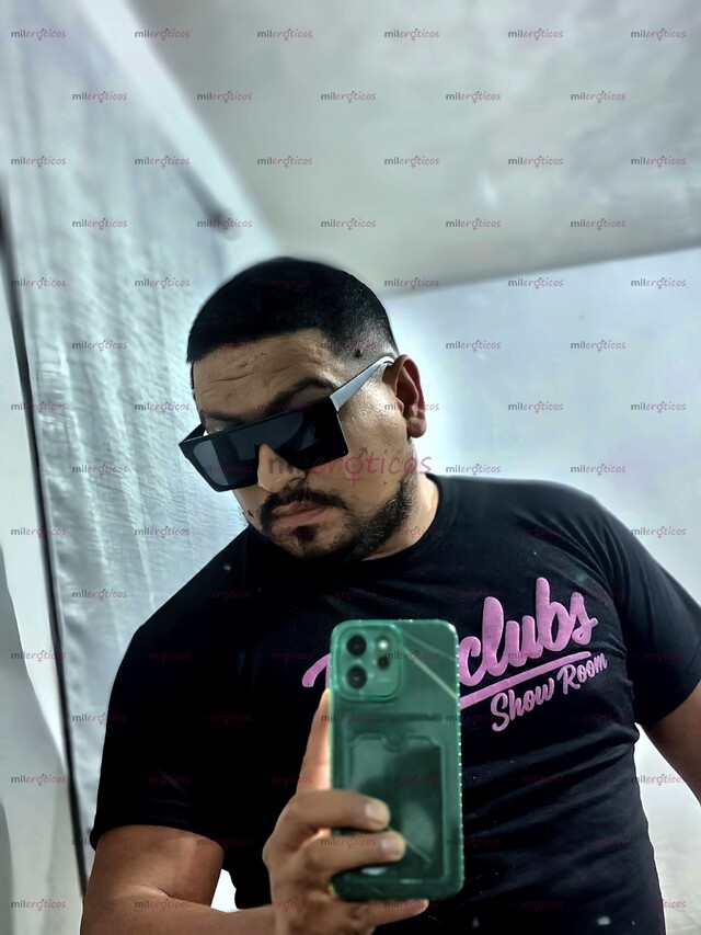 FOTOS DE CACHONDO A DOMICILIO TU JUGUETE SEXUAL DISPUESTO A TODO