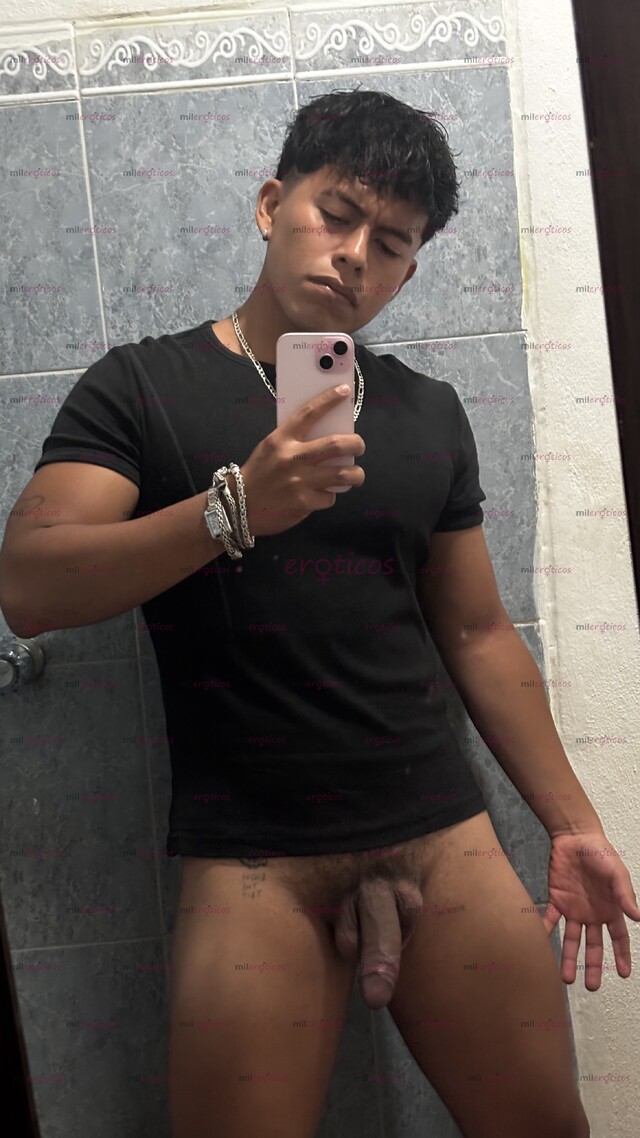 FOTOS DE CHACAL ACTIVO DOMINANTE LISTO PARA LLENARTE EL CULO