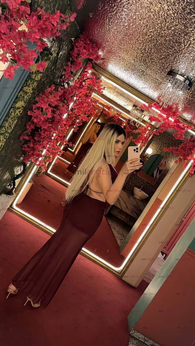 FOTOS DE ANAHI HERMOSA CHICA TRANS DE 22 AÑITOS DISPONIBLE PARA TI