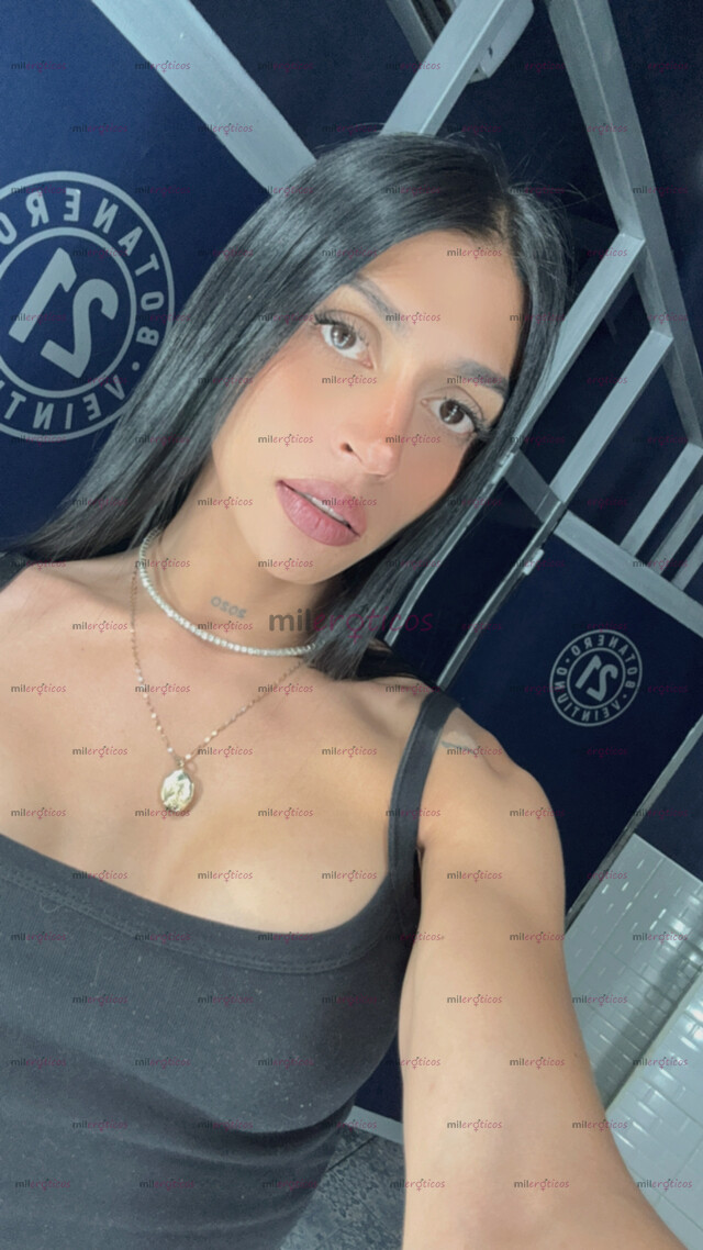 FOTOS DE FEMINIDAD, PIEL MORENA Y MUY DOTADA, SIN DUDA ALGUNA TU MEJOR OPCIÓN