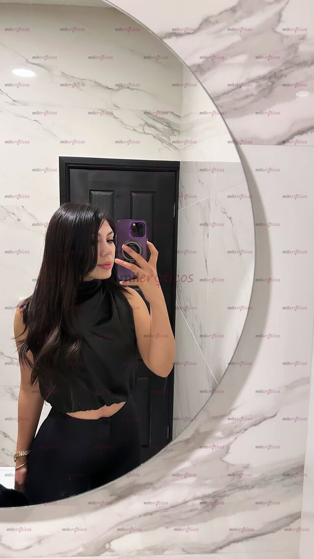 FOTOS DE HOLA AMOR SOY ADRIANA, UNA NIÑA DE 24 AÑOS FRESITA VIP