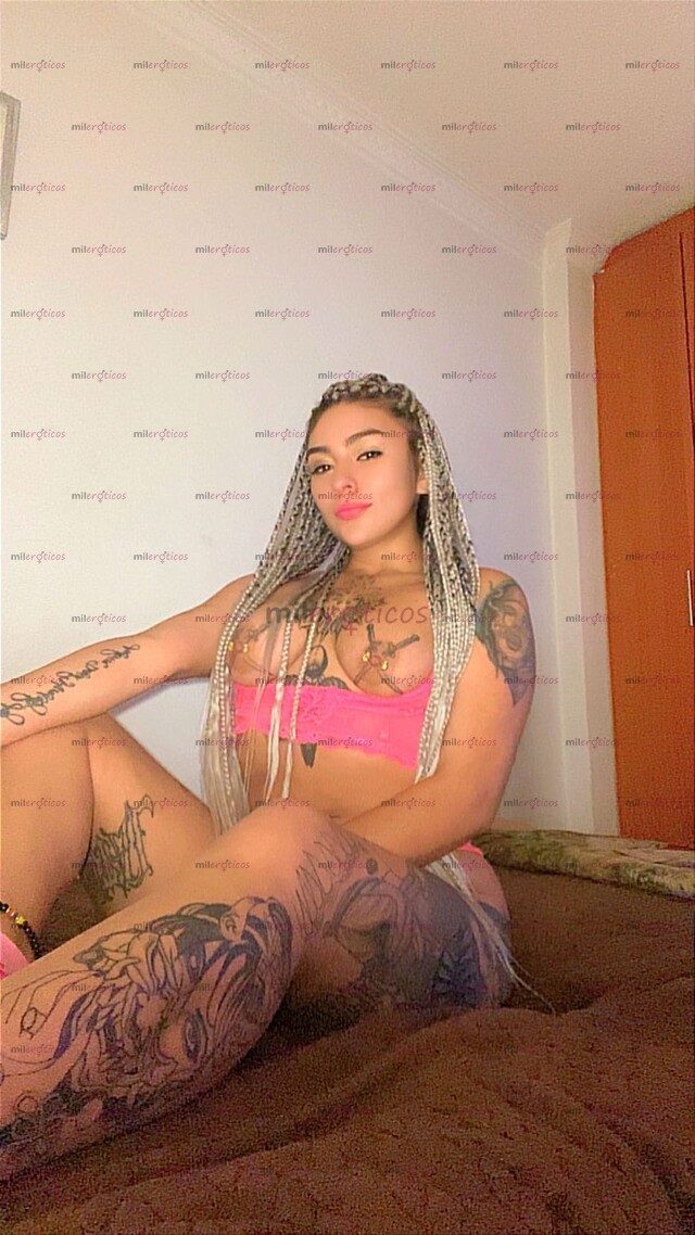 FOTOS DE LLEGO TU DIOSA DEL.PLACER, VEN DERRAMATE EN MIS RIKAS TETAS PAPASITO