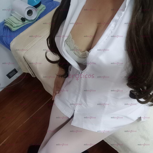 FOTOS DE MASAJES DE VERDAD. CON UNA TERAPEUTA PROFESIONAL! MANOS MÁGICAS CON AMOR