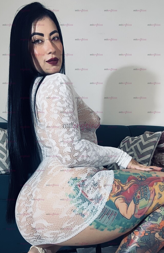 FOTOS DE PELINEGRA, BAJITA Y CADERONA. TU MAMADORA FAVORITA! 3