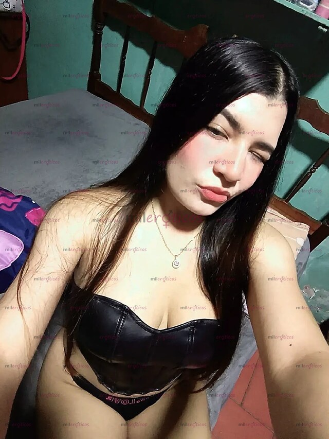 FOTOS DE VENEZOLANA DE COÑO CALIENTE: SQUIRT, ANAL, MASTURBACIÓN EN CHAT EROTICO