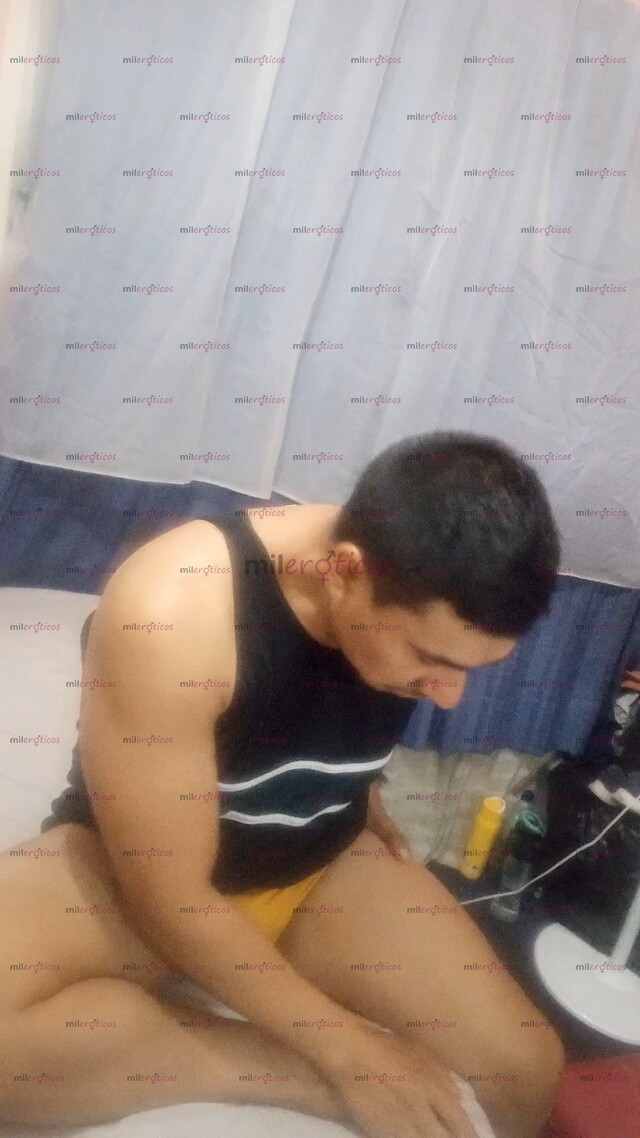 FOTOS DE EN ZONA CENTRO. CHICO ACTIVO. SEXOSERVIDOR COMPLACIENTE