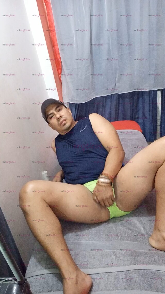 FOTOS DE EN ZONA CENTRO. CHICO ACTIVO. SEXOSERVIDOR COMPLACIENTE