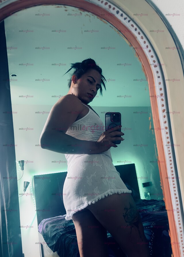 FOTOS DE DE REGRESO Y DISPONIBLE PARA TODOS USTEDES CHICA CACHONDA