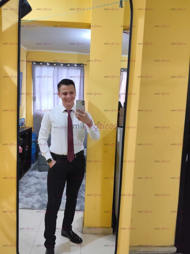 FOTOS DE SOY UN CHICO AL CUAL LE GUSTA DIVERTIRSE AL MAXIMO