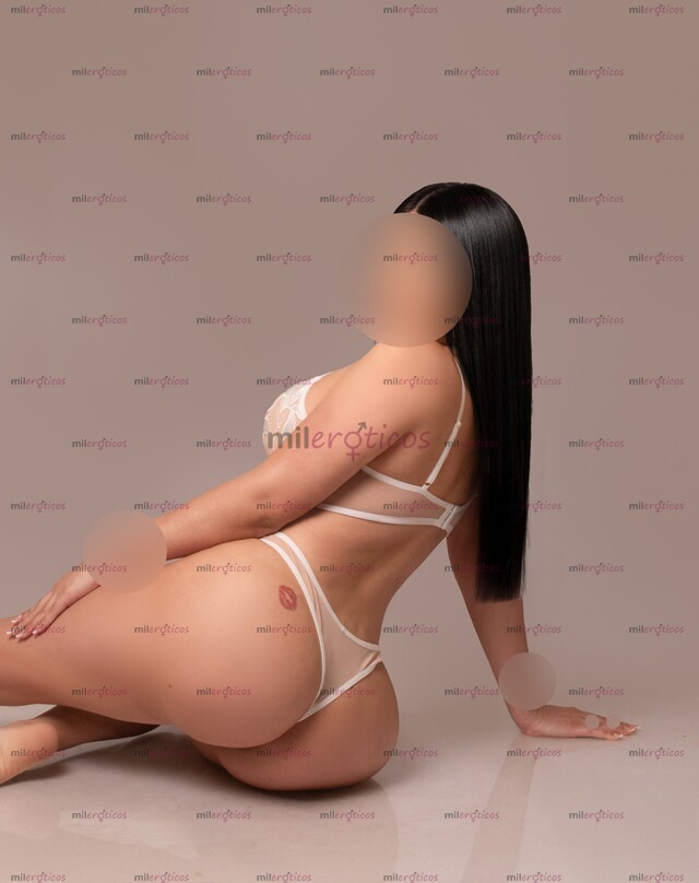 FOTOS DE PAULINA HERMOSA PELINEGRA POR PRIMERA VEZ EN MEDELLÍN. FOTOS REALES.. POCOS DÍAS