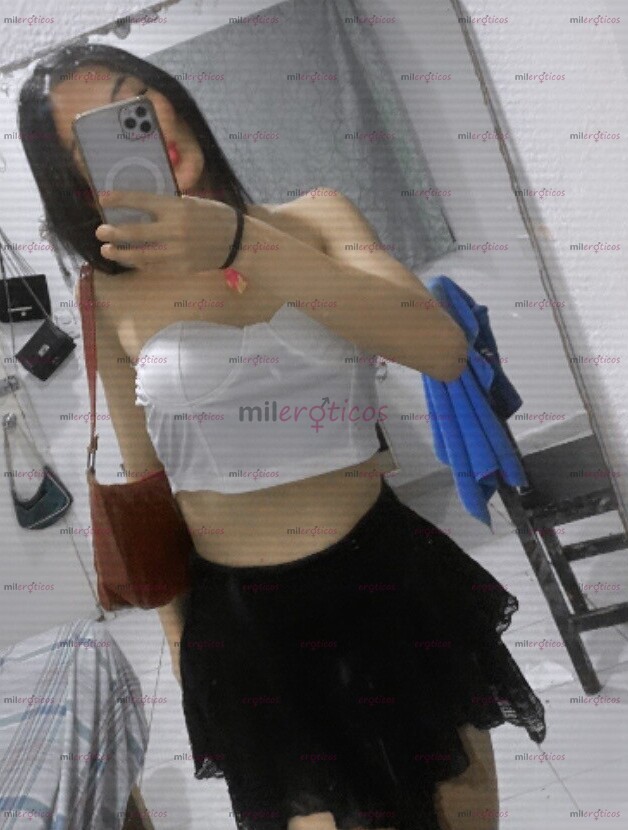 FOTOS DE HOLA PAPI, SOY CRISTAL, TU PUTITA DE 18 AÑOS EN TU CIUDAD
