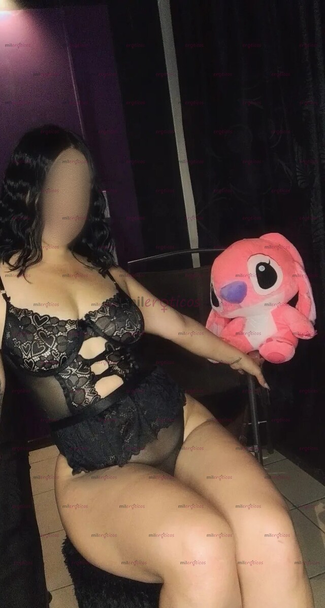 FOTOS DE LORE BLANQUITA EXÓTICA PELINEGRA FLACA LINDA HERMOSA