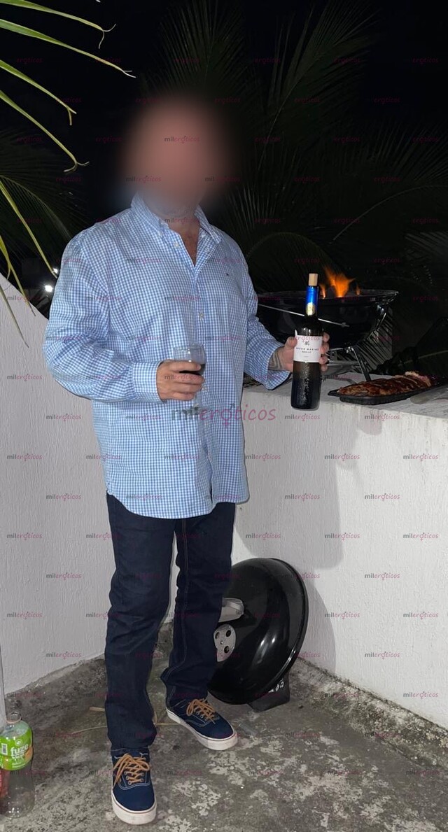 FOTOS DE HOLA! SOY UN CABALLERO MADURO, PASEMOS UN BUEN RATO! DISCRETO Y PRIVADO!